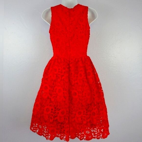 RED PARTY DRESS - Picture 3 of 8